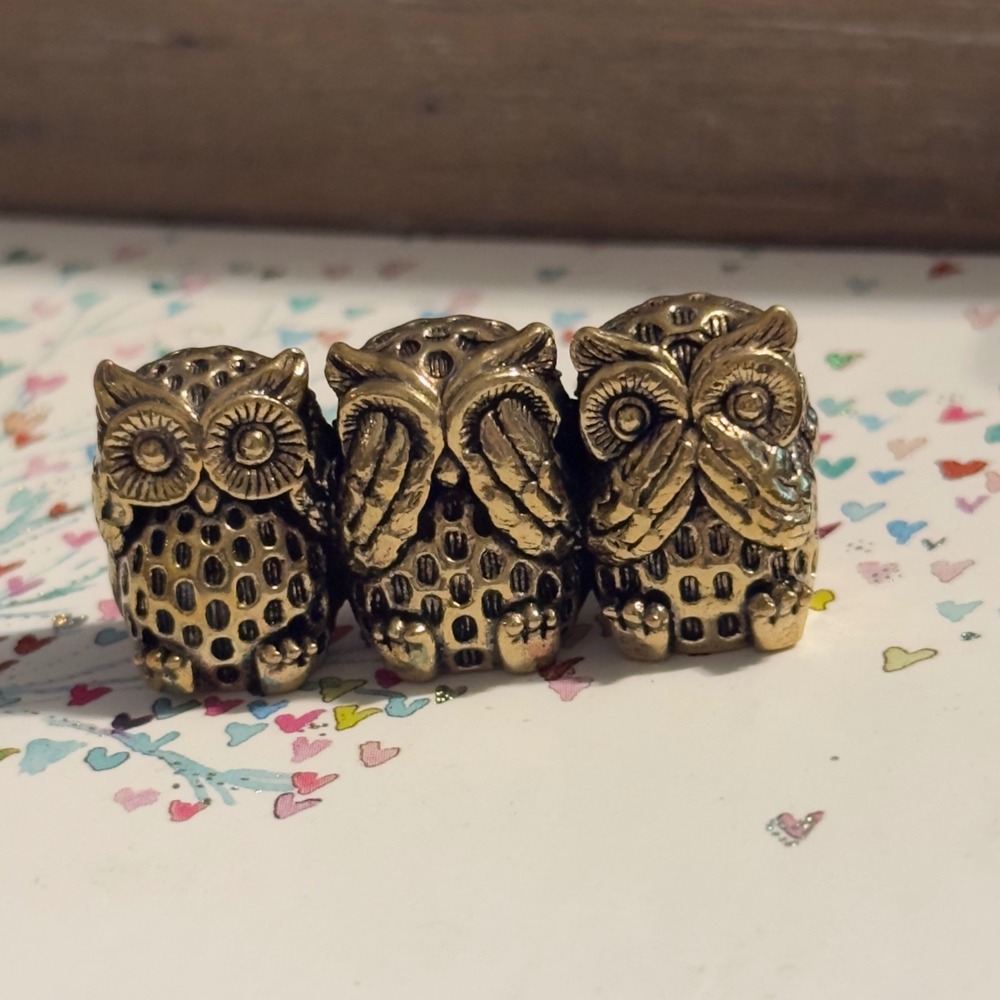 BG22 Miniature Owl Figurine Brass Metal Three Wise Owls See Hear Speak No Evil